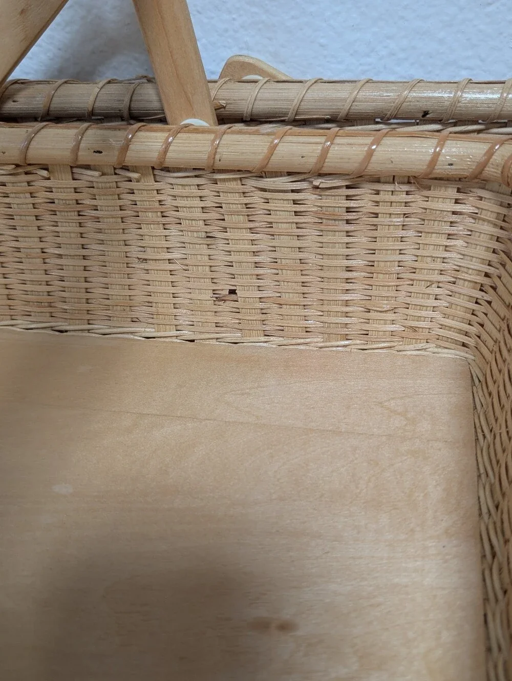 2 Vtg Claire Murray Gathering Baskets 9x14 12x18 w Liners Nantucket Style Floral